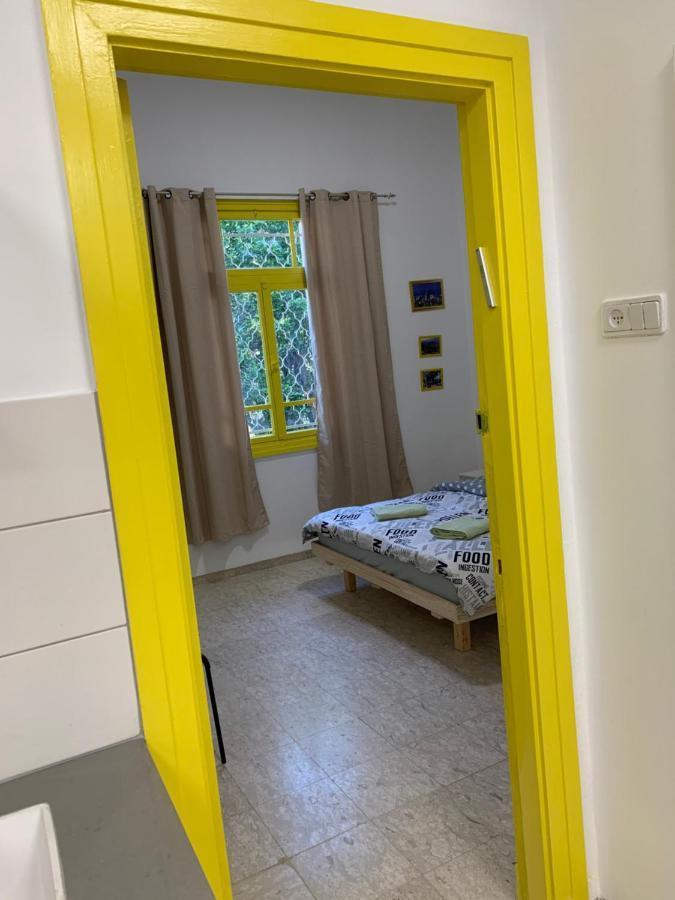 Apartment Comfy - For A Quiet, Family Holiday Without Parties 海法 外观 照片