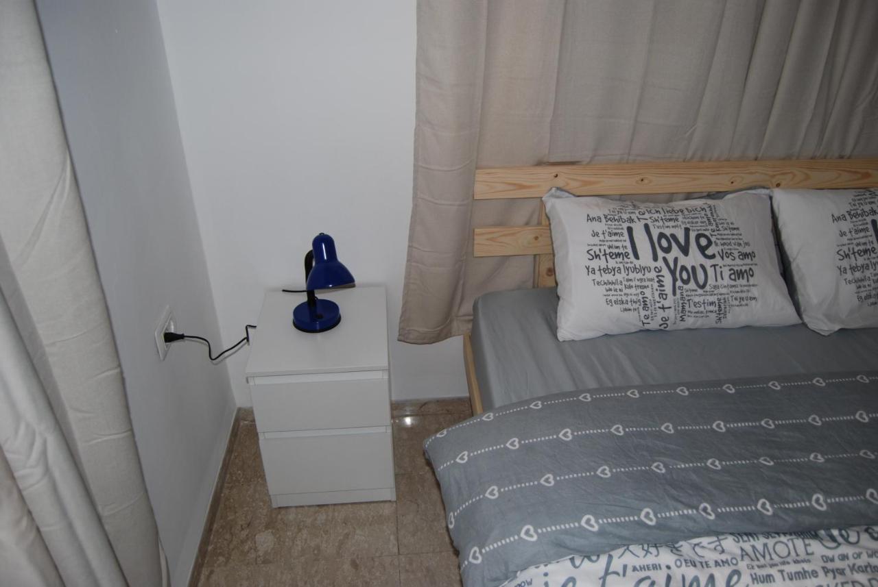 Apartment Comfy - For A Quiet, Family Holiday Without Parties 海法 外观 照片