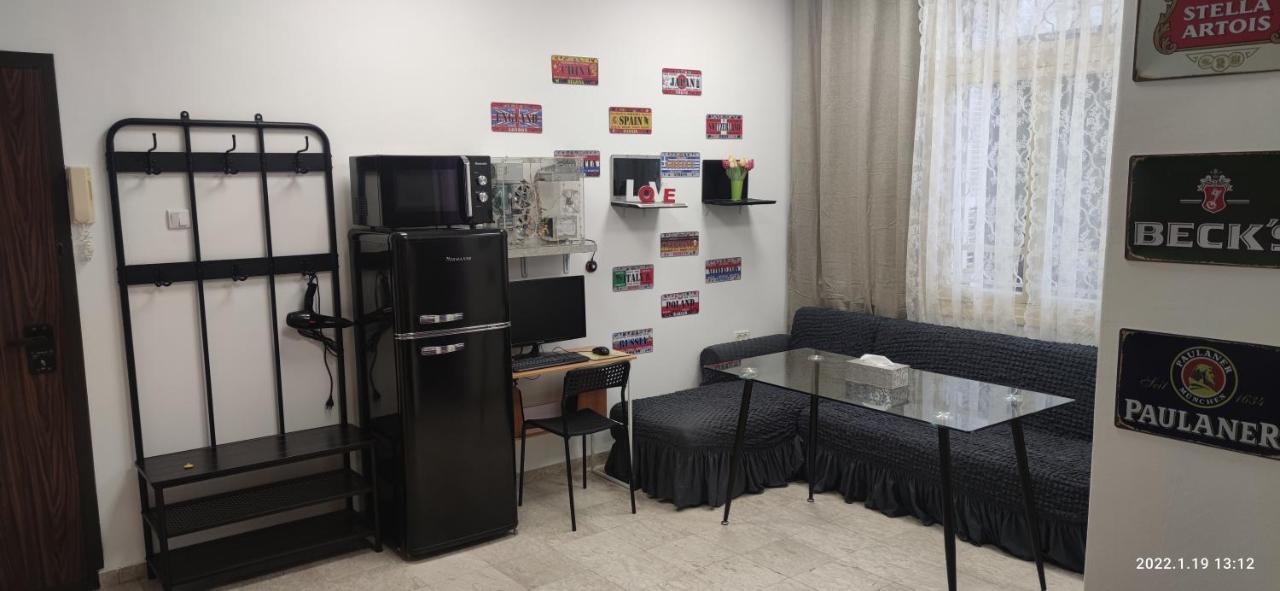 Apartment Comfy - For A Quiet, Family Holiday Without Parties 海法 外观 照片