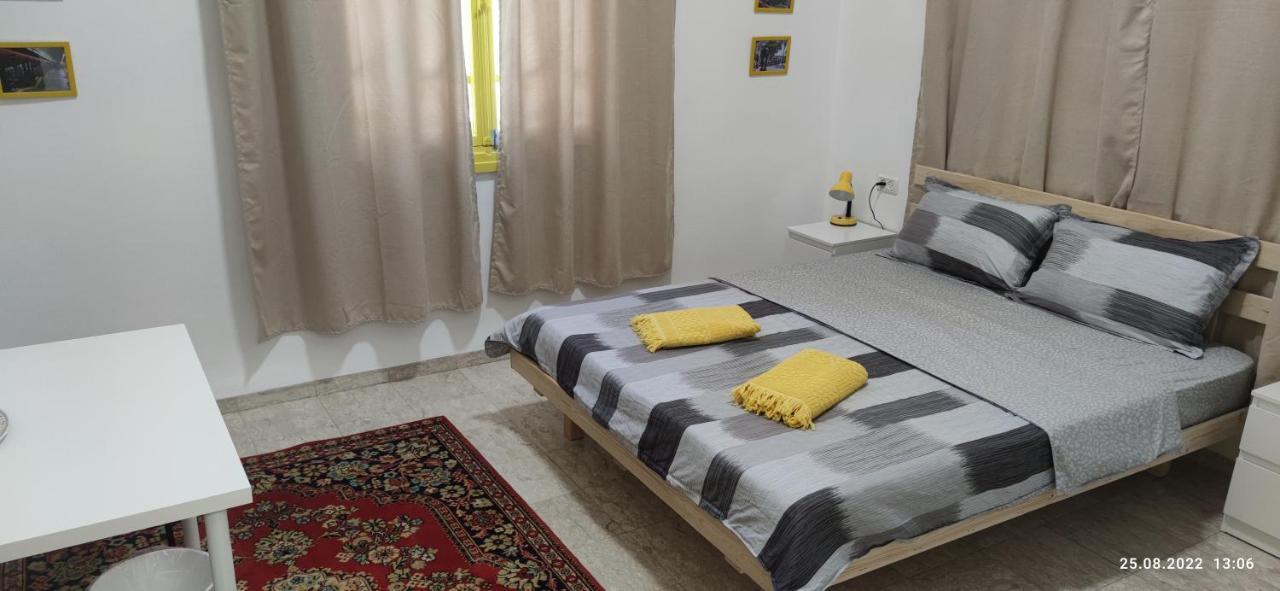 Apartment Comfy - For A Quiet, Family Holiday Without Parties 海法 外观 照片